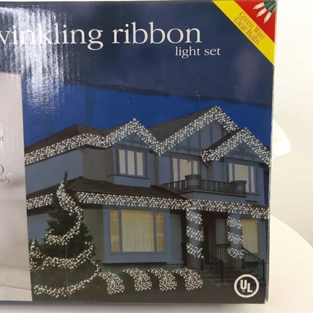 Holiday Time twinkling ribbon light set